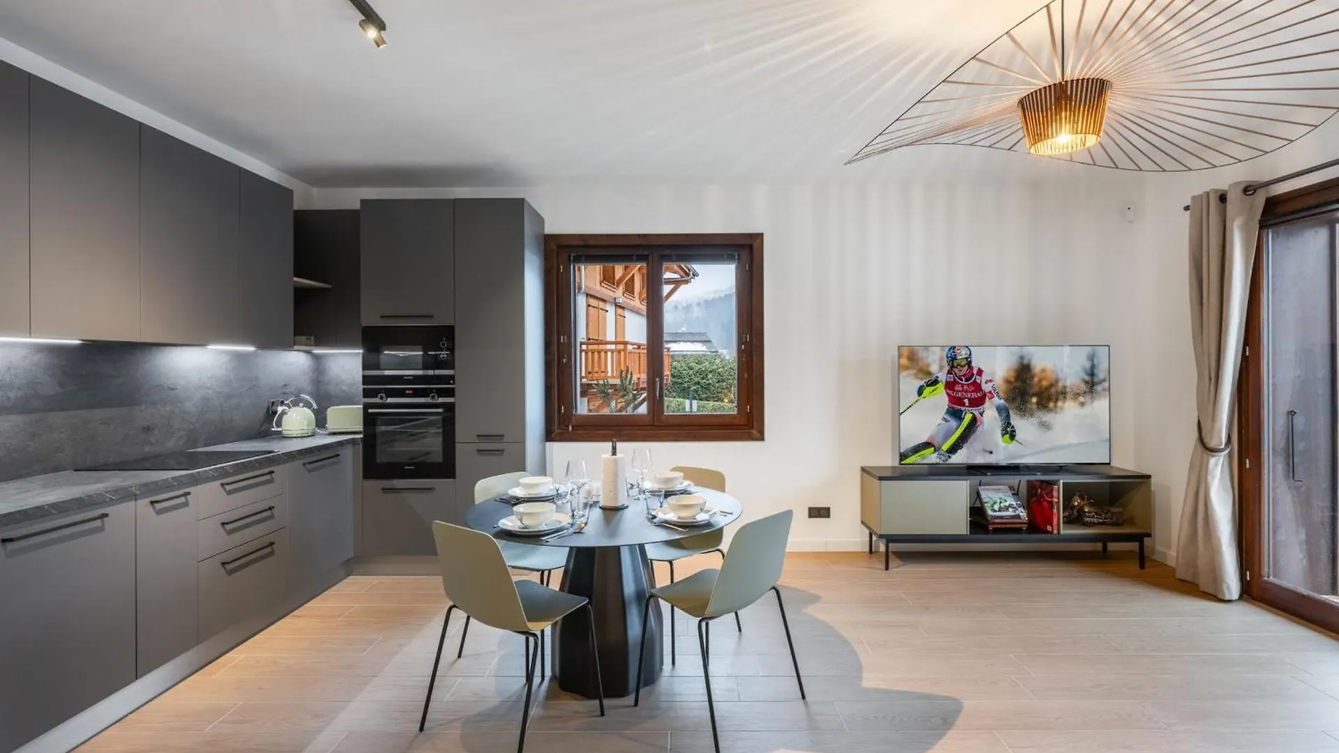 Appartement Proche Pistes Avec Jardin, Parking, Casier A Ski - 5 Min A Pied Du Centre De Megeve - Fr-1-569-138